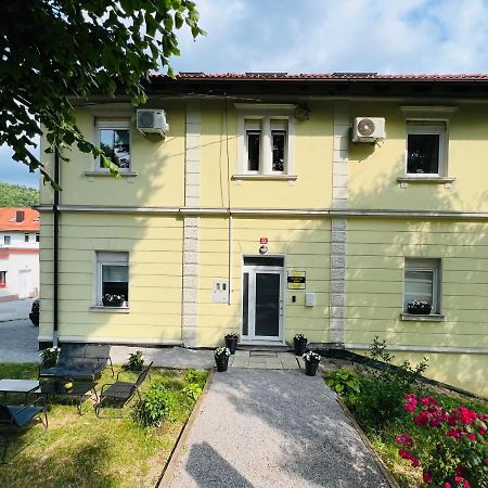 Hotel Lemonwood House Postojna Zewnętrze zdjęcie