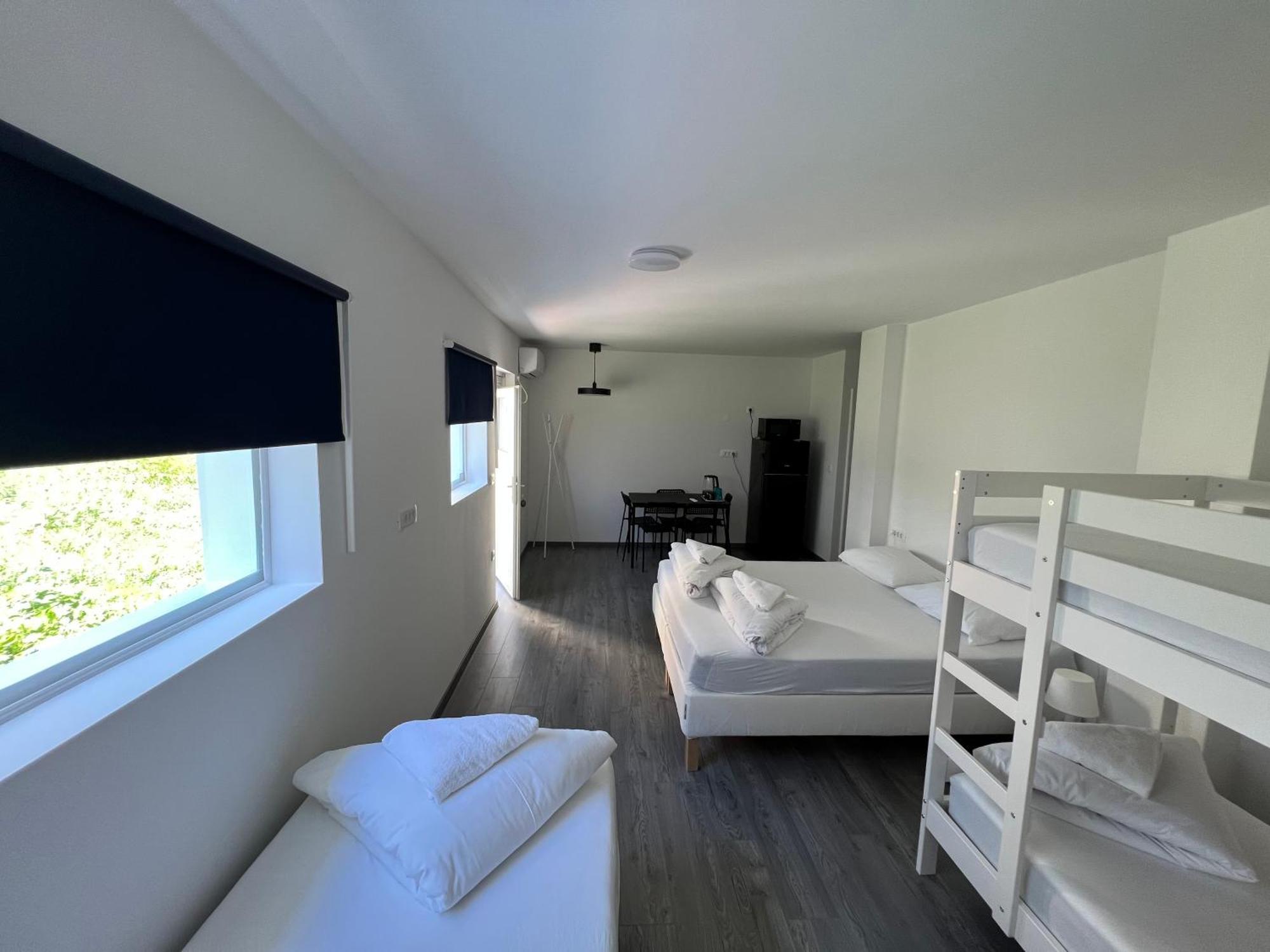 Hotel Lemonwood House Postojna Zewnętrze zdjęcie