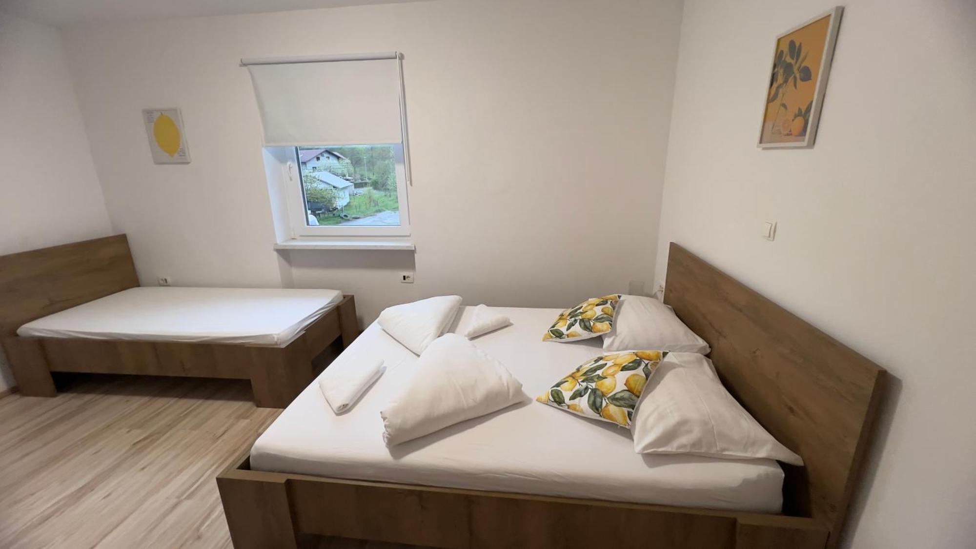 Hotel Lemonwood House Postojna Zewnętrze zdjęcie