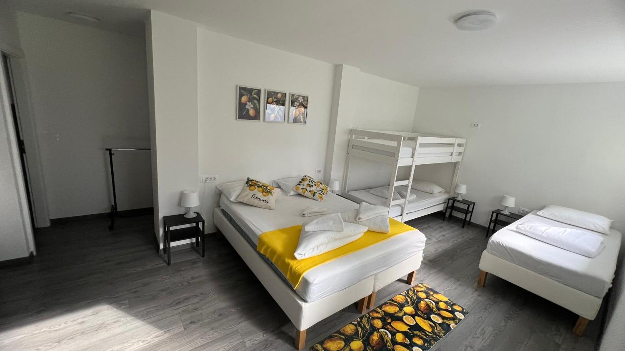 Hotel Lemonwood House Postojna Zewnętrze zdjęcie