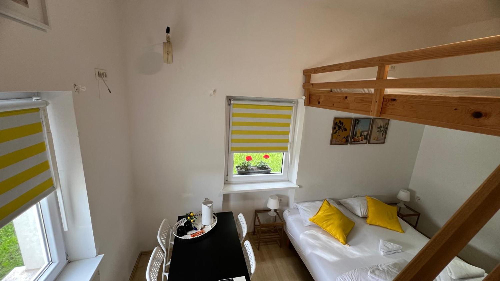 Hotel Lemonwood House Postojna Zewnętrze zdjęcie
