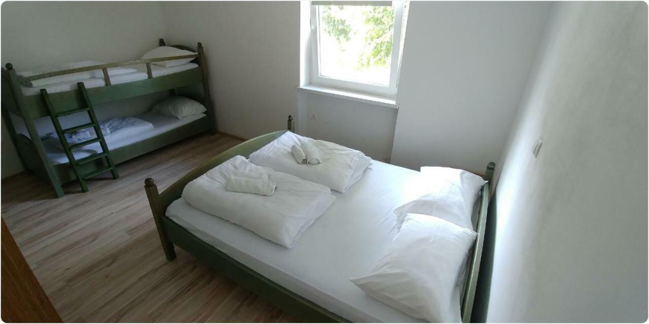 Hotel Lemonwood House Postojna Zewnętrze zdjęcie