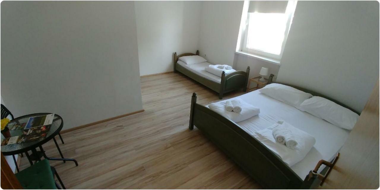 Hotel Lemonwood House Postojna Zewnętrze zdjęcie